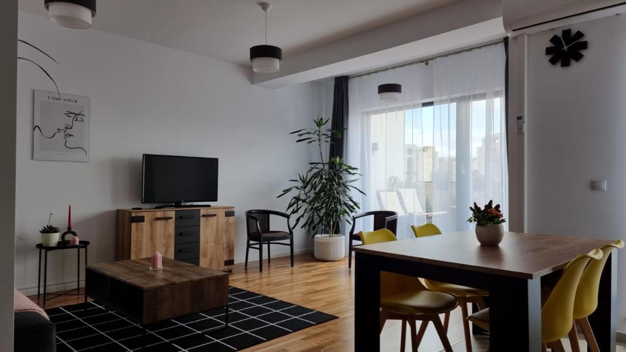 Penthouse Cosmopolit Apartment Brasov Exterior photo